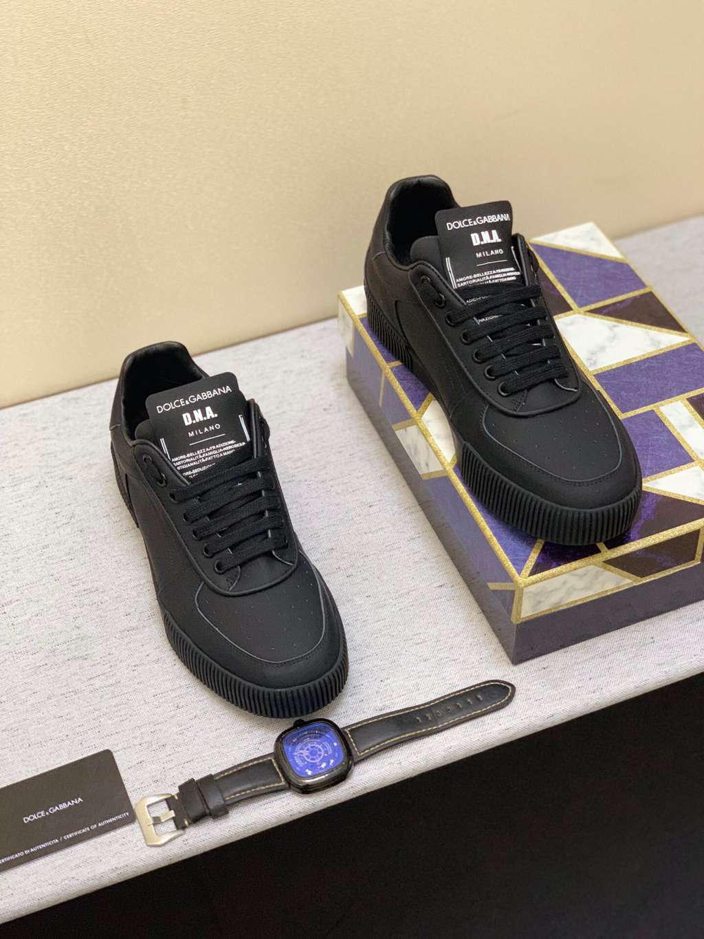 D*G sneaker